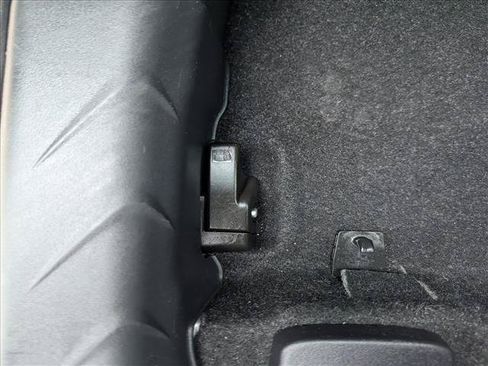 Used 2024 Mitsubishi Outlander Sport AWD image 30