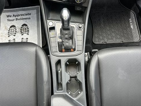 Used 2019 Volkswagen Jetta SE FWD image 21