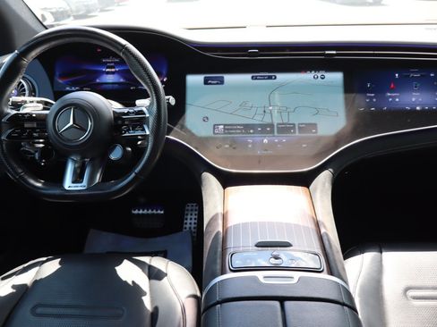 Used 2024 Mercedes-Benz EQE AMG 4MATIC SUV image 17