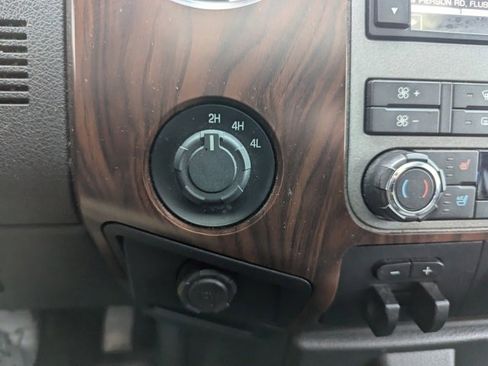 Used 2011 Ford F350 Lariat w/ Lariat Ultimate Pkg image 15