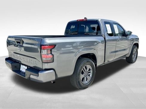 Certified 2025 Nissan Frontier SV RWD image 6