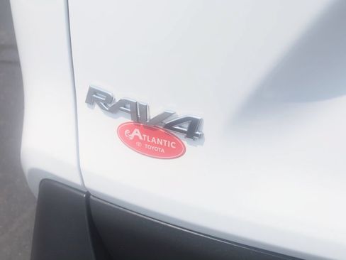 Certified 2024 Toyota RAV4 XLE w/ Convenience Package AWD/4WD image 21