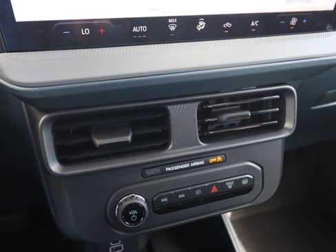 New 2026 Ford Maverick XL image 19