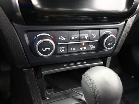 Used 2019 Acura ILX image 24