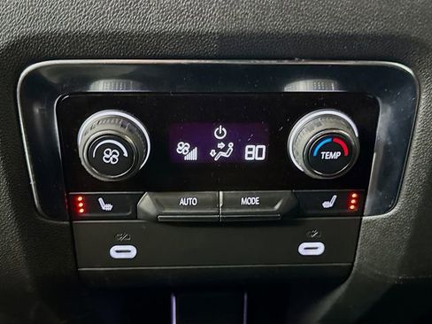 Used 2024 Chevrolet Tahoe RST w/ RST Performance Edition image 24