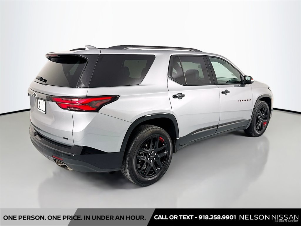 Used 2024 Chevrolet Traverse Premier w/ Redline Edition AWD/4WD image 5
