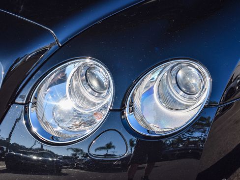 Used 2010 Bentley Continental GT Speed image 13