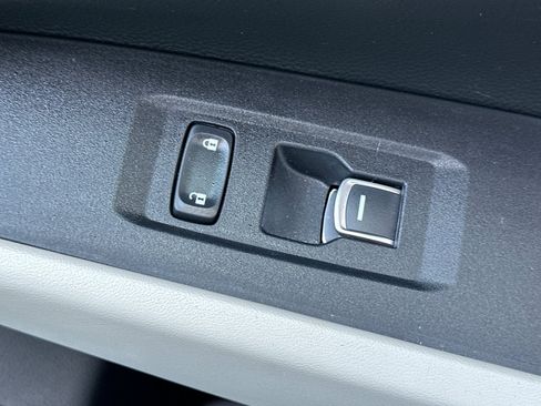 Used 2023 Honda Accord LX image 21