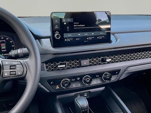New 2026 Honda Accord SE image 9