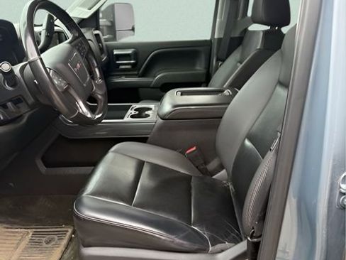 Used 2016 GMC Sierra 1500 SLT w/ All-Terrain Package image 10