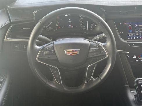 Certified 2023 Cadillac XT5 Premium Luxury AWD/4WD image 14