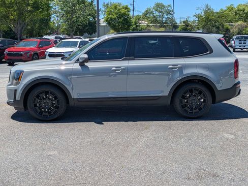 Used 2021 Kia Telluride SX w/ SX Prestige Package AWD/4WD image 7