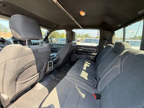 Used 2019 RAM 1500 Big Horn AWD/4WD image 26