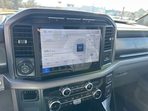 Used 2024 Ford F150 Lightning XLT image 26