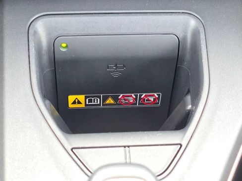 Used 2023 Toyota Crown AWD/4WD image 33