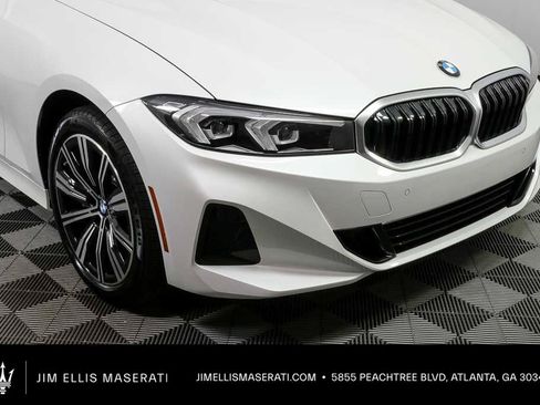 Used 2025 BMW 330i xDrive Sedan AWD/4WD image 38