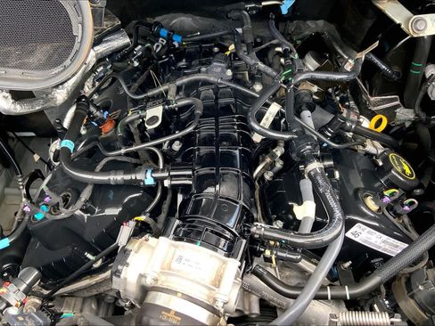 Certified 2025 Ford Transit 350 XLT RWD image 31