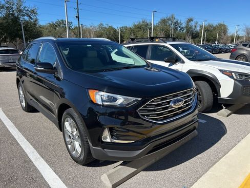 Used 2019 Ford Edge Titanium image 11