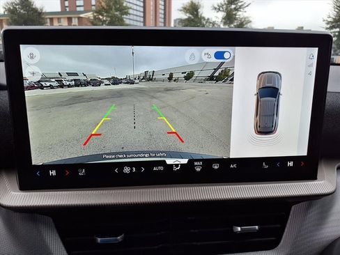 New 2026 Ford Explorer Active w/ Active Comfort Package image 9