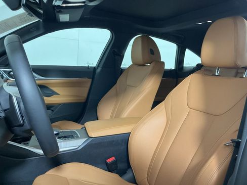 Certified 2025 BMW 430i RWD image 22
