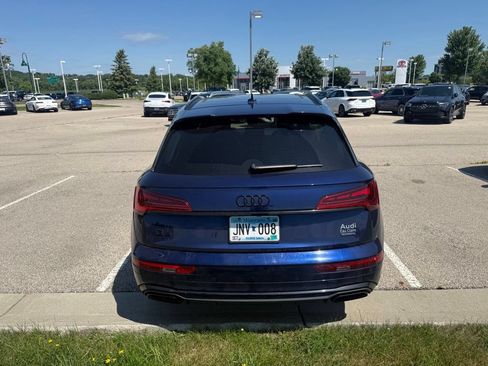 Used 2022 Audi Q5 2.0T Premium Plus w/ Premium Plus Package AWD/4WD image 3