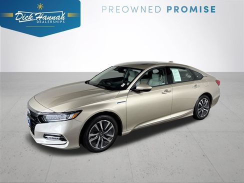 Used 2019 Honda Accord Touring image 1