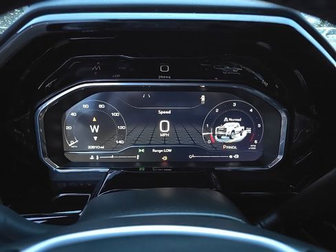 Used 2025 GMC Sierra 3500 SLE w/ SLE Value Package image 11