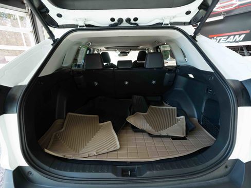 Used 2024 Toyota RAV4 Adventure w/ Convenience Package image 28