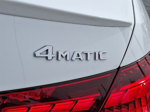 Certified 2025 Mercedes-Benz C 300 4MATIC Sedan image 31