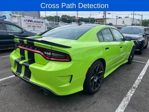 Used 2019 Dodge Charger R/T w/ Plus Group RWD image 6