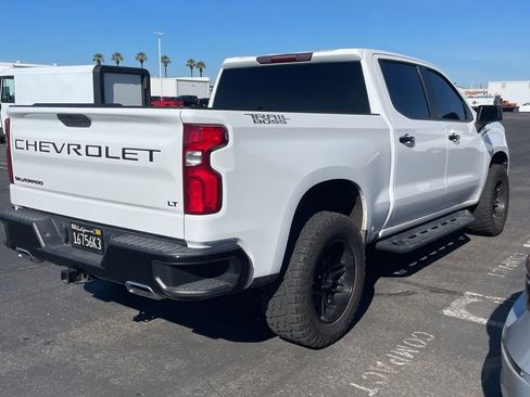 Used 2021 Chevrolet Silverado 1500 LT Trail Boss w/ Bed Protection Package image 5