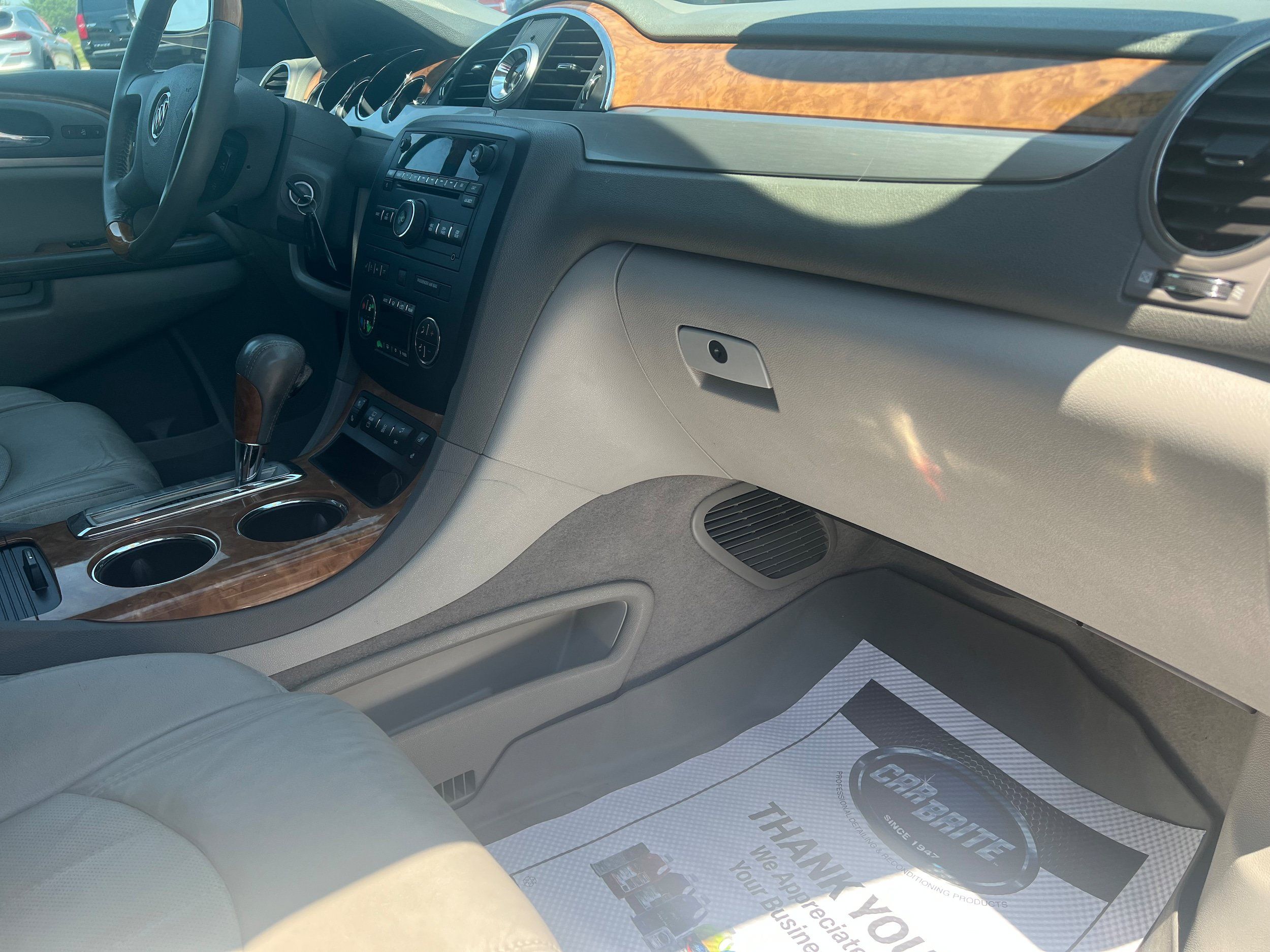 Used 2012 Buick Enclave Leather FWD image 18