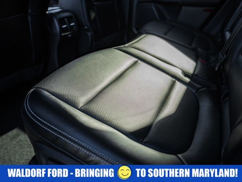 Used 2022 Ford Escape SEL image 36