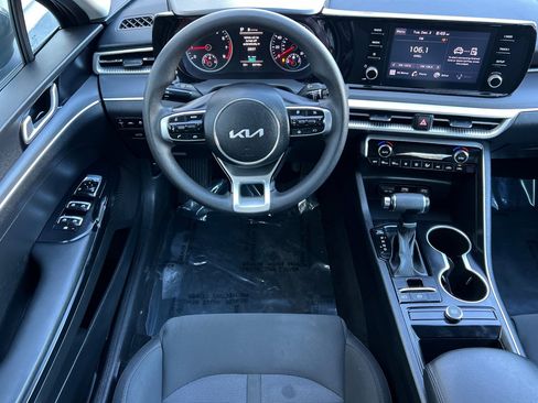 Used 2022 Kia K5 LXS image 14