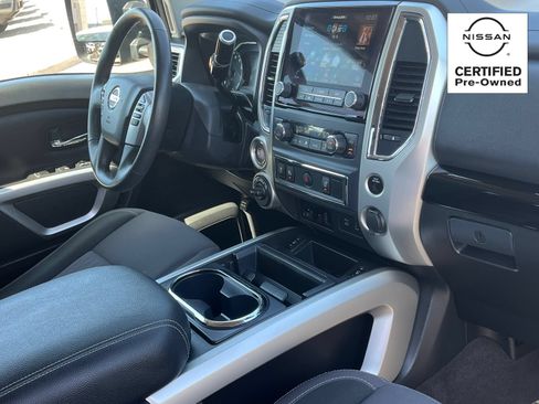 Certified 2021 Nissan Titan SV w/ SV Convenience Package AWD/4WD image 9