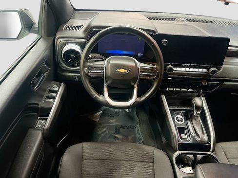Used 2024 Chevrolet Colorado LT w/ LT Convenience Package image 21