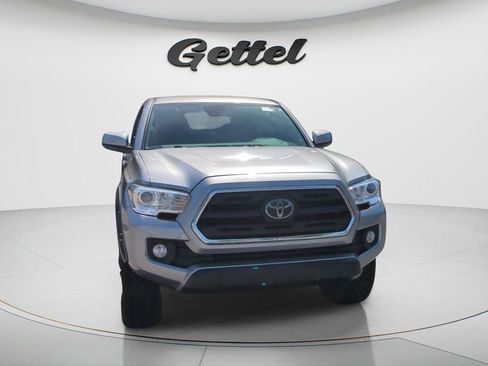 Used 2019 Toyota Tacoma SR5 image 2