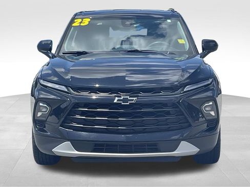 Used 2023 Chevrolet Blazer LT w/ Convenience Package FWD image 9