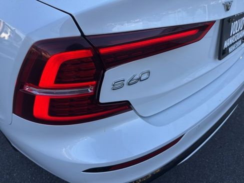 Certified 2024 Volvo S60 B5 Core image 10