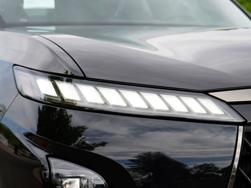 New 2026 INFINITI QX80 4WD w/ Sport Exterior Package image 3