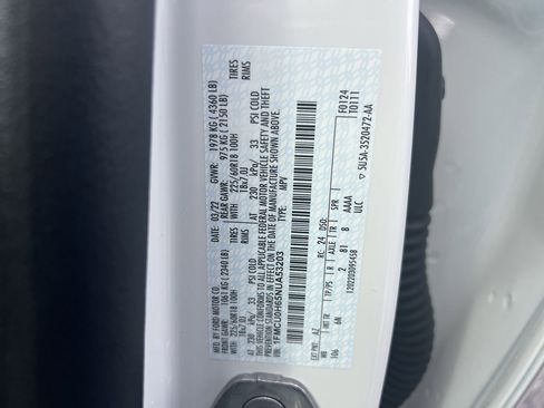 Used 2022 Ford Escape SEL w/ Technology Package FWD image 36