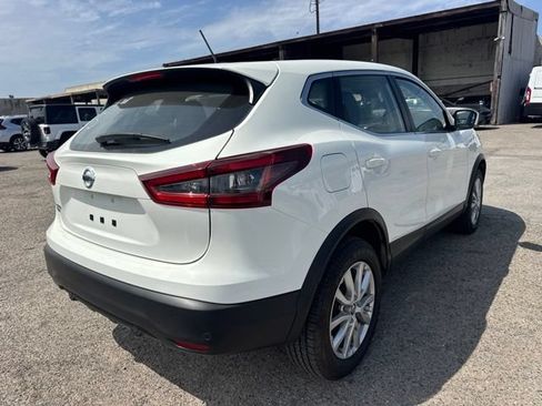 Used 2022 Nissan Rogue Sport S FWD image 5