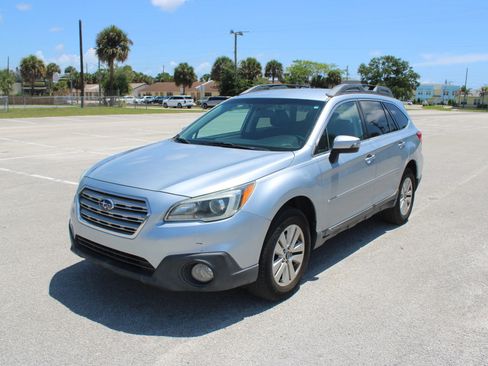 Used 2016 Subaru Outback 2.5i Premium AWD/4WD image 37