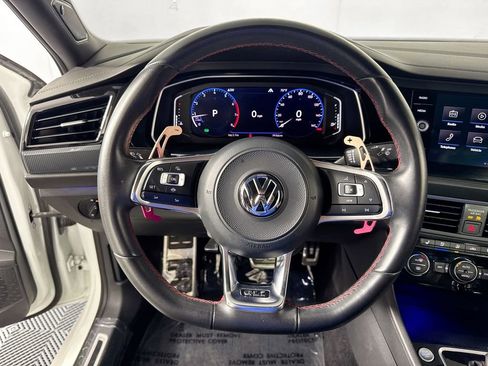 Used 2020 Volkswagen Jetta GLI Autobahn FWD image 11