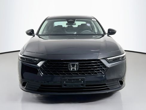 Used 2023 Honda Accord EX image 2