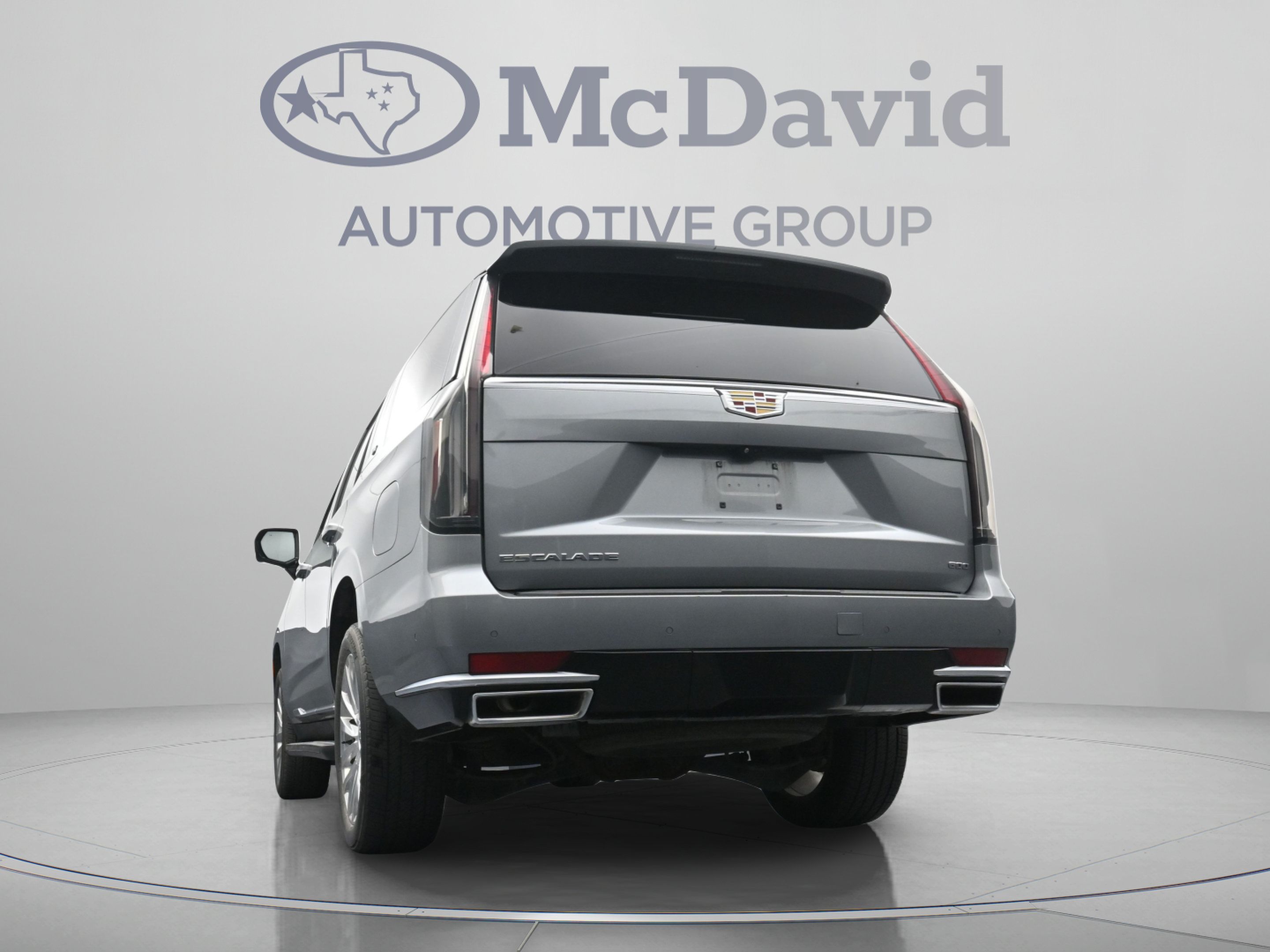 Used 2023 Cadillac Escalade Premium Luxury AWD/4WD image 31