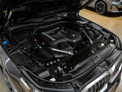 Used 2026 BMW 530i xDrive AWD/4WD image 54