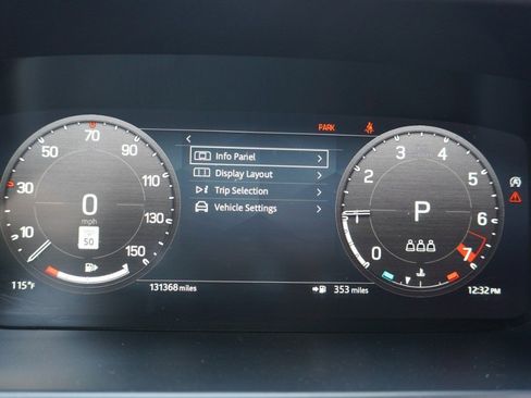 Used 2023 Land Rover Defender 110 X-Dynamic SE AWD/4WD image 16