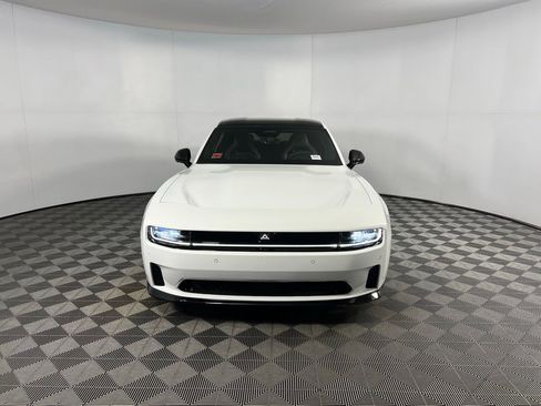 Used 2024 Dodge Charger R/T Scat Pack w/ Plus Group image 11