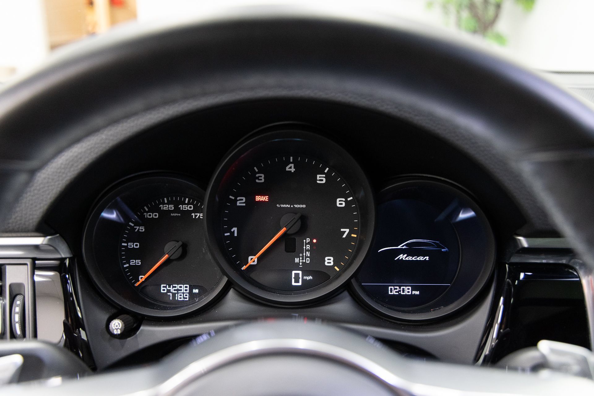 Used 2020 Porsche Macan AWD/4WD image 17